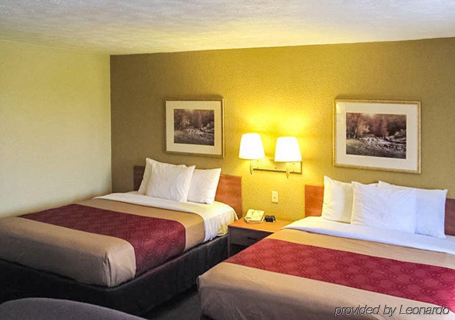 Econo Lodge Ottawa المظهر الخارجي الصورة