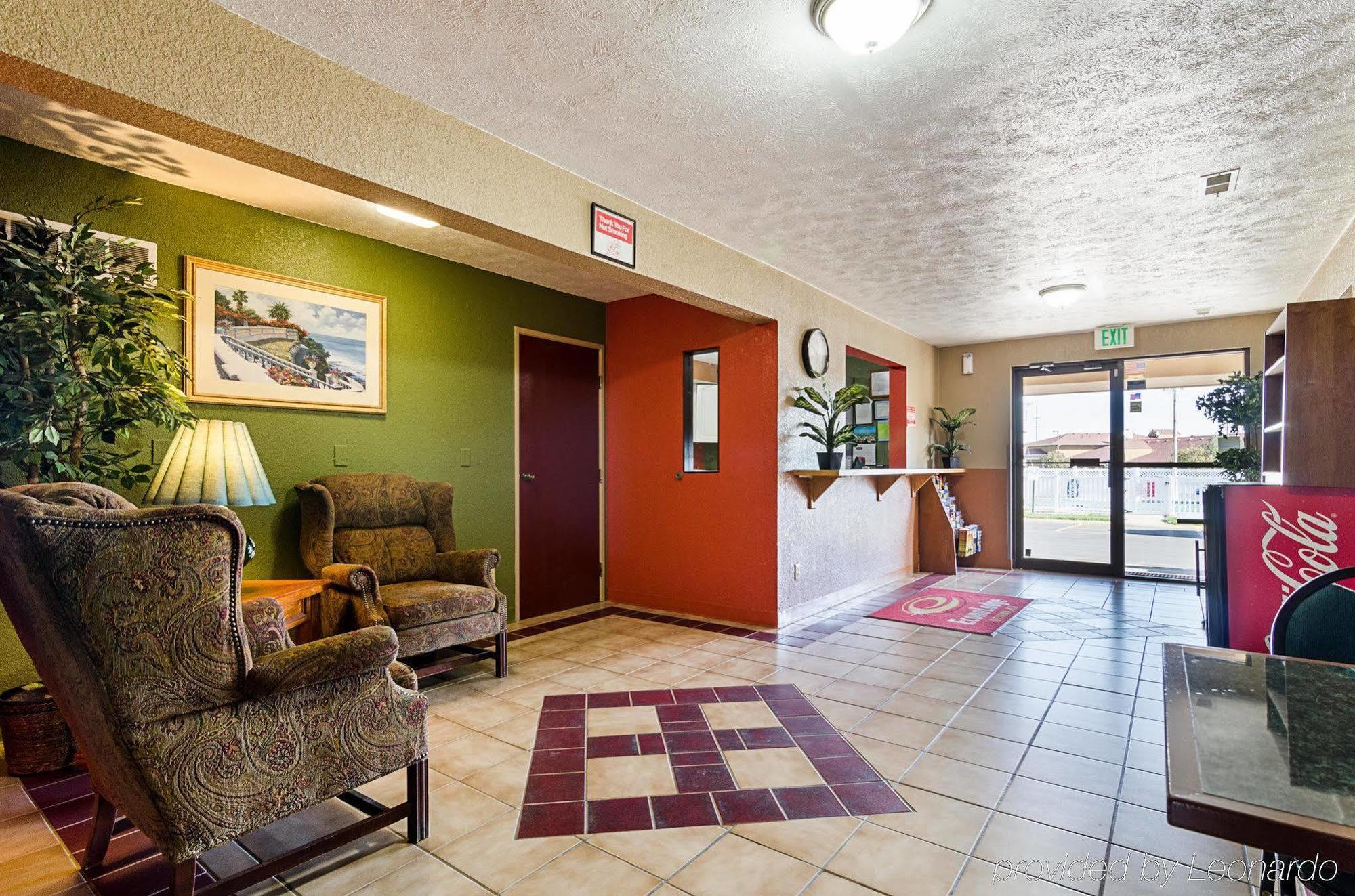 Econo Lodge Ottawa المظهر الخارجي الصورة